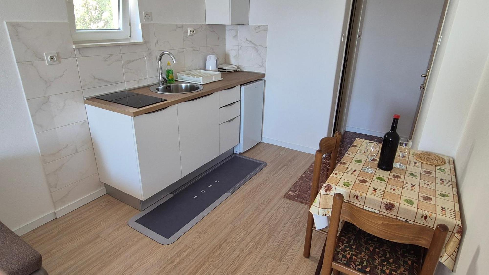 Apartments Kust Млини Екстериор снимка